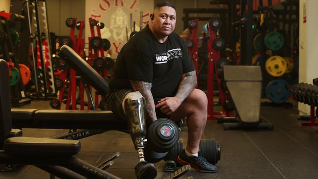 Diabetic amputee Eric Fanene at the World Gym in Penrith where he regularly trains. He lost part of his leg when a foot infection he’d ignored turned gangrenous. Picture: Jane Dempster