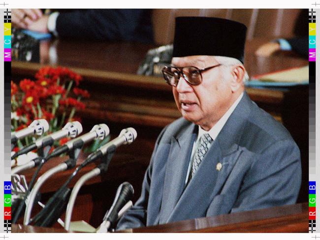 Indonesian president Suharto addresses parliament in Jakarta in the late 1980s.