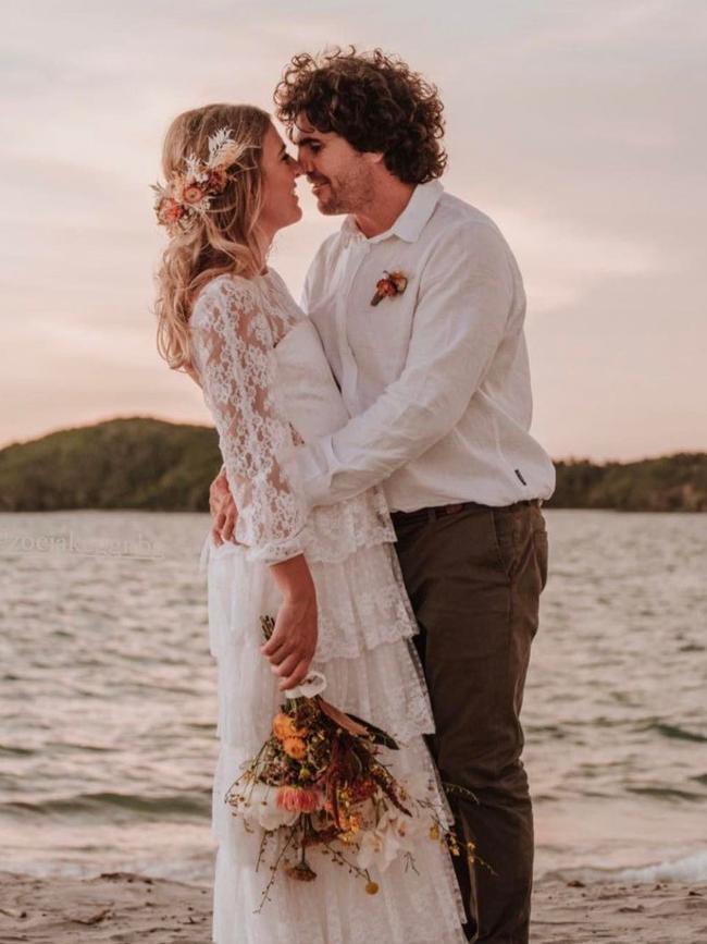 Zoe and Jake Granville tied the knot at Great Keppel Island on the weekend. PHOTO: Jessica Howard