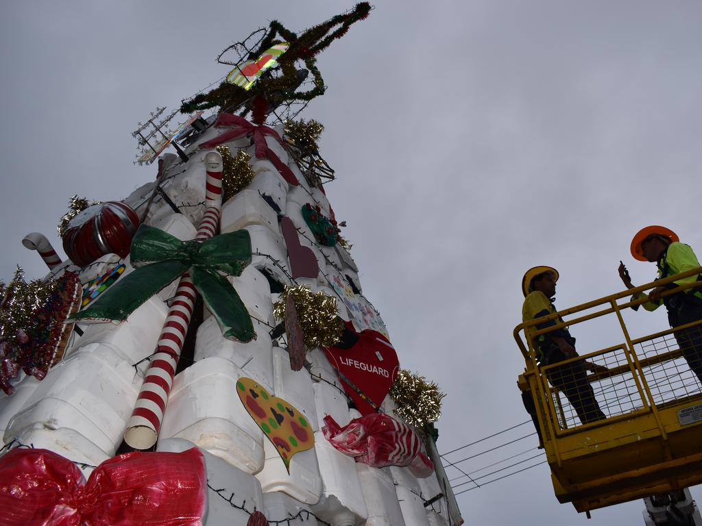 Photos of the 2020 Lismore Christmas Tree