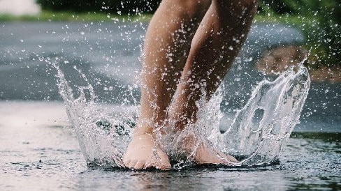 The Bureau of Meteorology has forecast 10-20mm of rain across much of the Top End over the next four days.