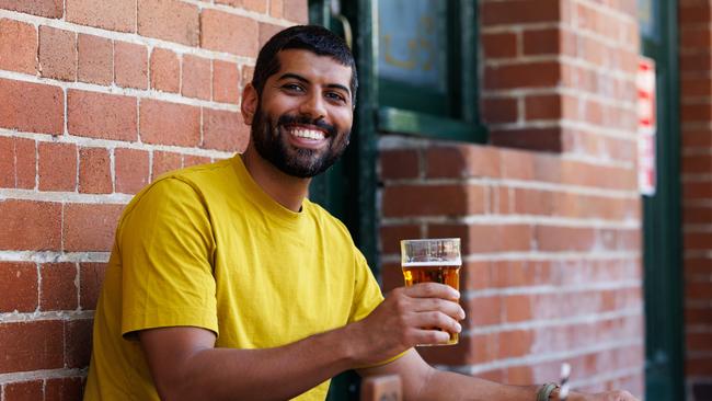 Jahan Barr – veteran having a beer out front of the Australian Hotel in Sydney.