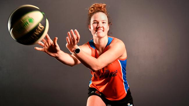 Lara McSpadden has signed with the CQUniversity Rockhampton Cyclones for the upcoming NBL1 North season. Picture: Alix Sweeney