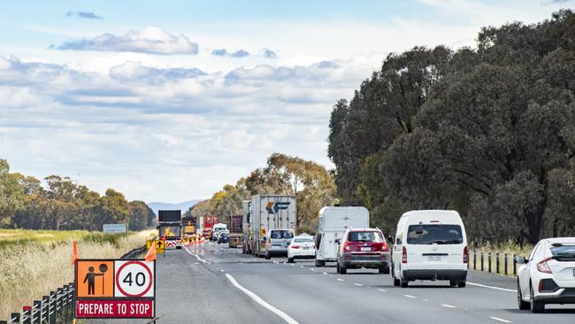 Speed restriction in place on the Hume Freeway near Wangaratta. Picture: Zoe Phillips