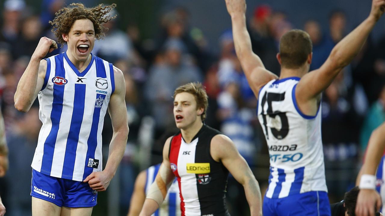 North Melbourne crushes wayward St Kilda by 59 points in Hobart