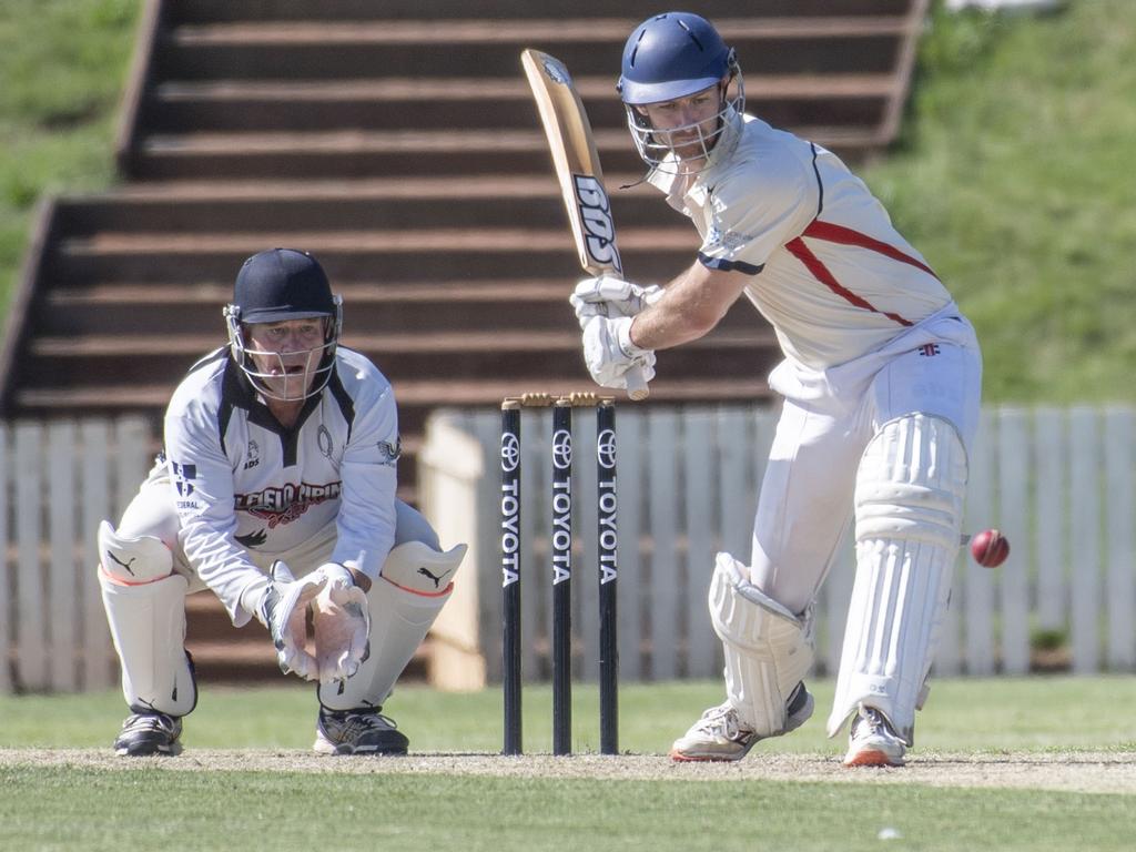 Kyle Tonkin bats for Met Easts.