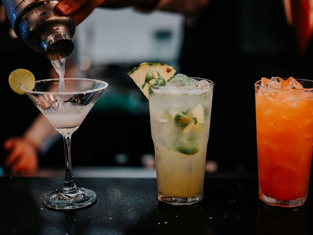 The bartender is making a cocktail at the bar. Photo: iStock