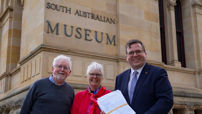 Deputy Liberal leader John Gardner tabled a 10,000-signature petition to stop a restructure of the SA Museum. Pictured with former museum scientists Dr Cath Kemper and Dr Mark Hutchinson. Picture: Supplied