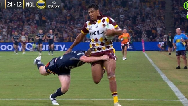 Tom Dearden's incredible try-saving tackle on Selwyn Cobbo. Picture: Fox Sports Australia