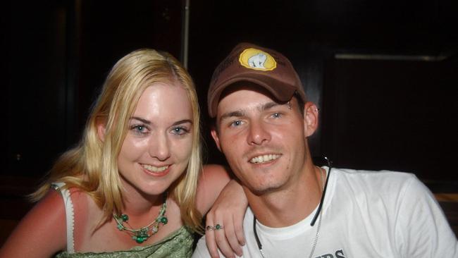 TCP TIMEOUT 28/1/2007 - Chloe and Wayne at Shenanigans Keywords / Pubs / Clubs / Timeout / People