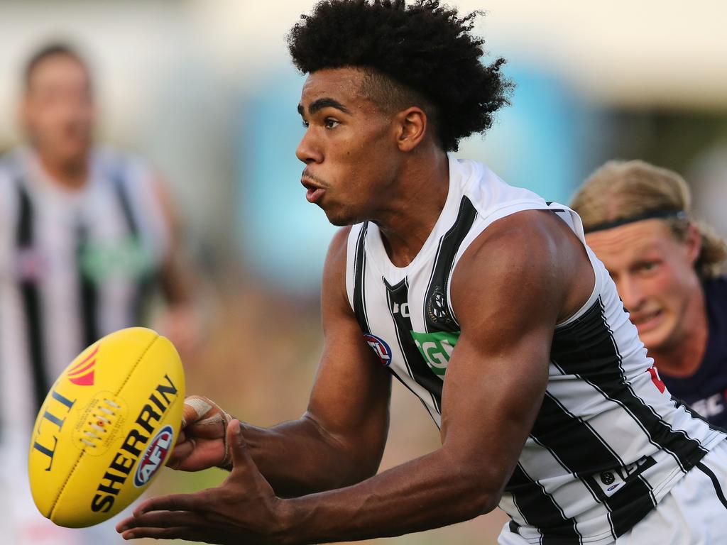 Isaac Quaynor is a favoured rookie in SuperCoach, but his performance in JLT Community Series Round 1 raised concerns as to his viability and scoring capacity within the game.
