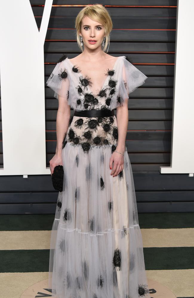 Emma Roberts arrives at the Vanity Fair Oscar Party on Sunday, Feb. 28, 2016, in Beverly Hills, Calif. (Photo by Evan Agostini/Invision/AP)