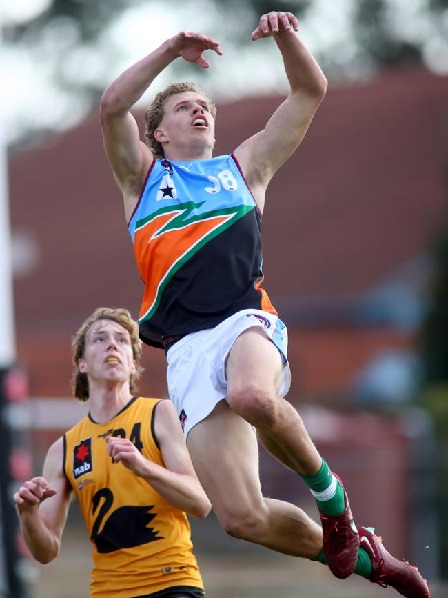 PBC SHS’s Jed Walter of the Allies jumps for the ball during. (Photo by Kelly Barnes/AFL Photos/via Getty Images)