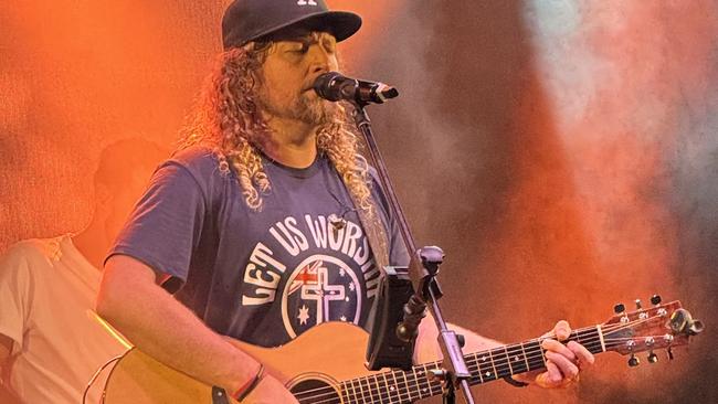 Sean Feucht leads a worship set in front of more than 1500 during one of two nights on the Sunshine Coast.