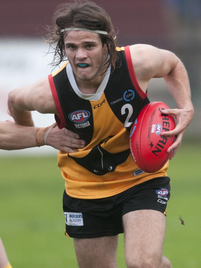 Hunter Clark in action for Dandenong. Picture: Christopher Chan