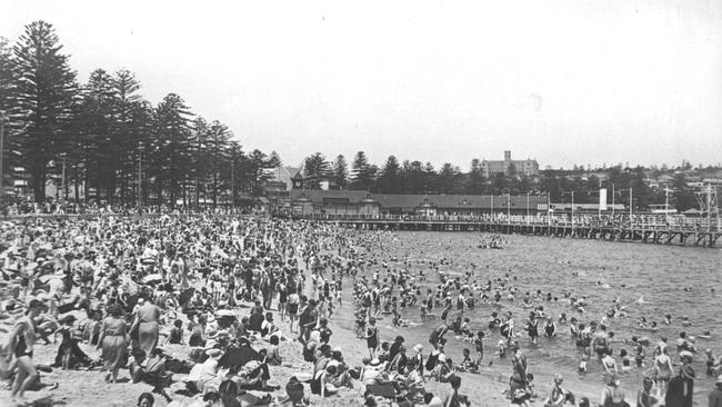 The Manly harbour pool in the 1930s. Photo Northern Beaches Library