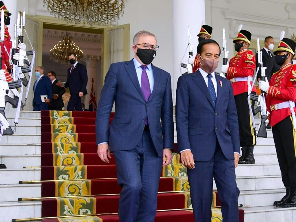 Prime Minister Anthony Albanese visited Indonesian President Joko Widodo shortly after being elected to spruik partnerships between the countries. AFP PHOTO / PRESIDENTIAL PALACE / MUCHLIS