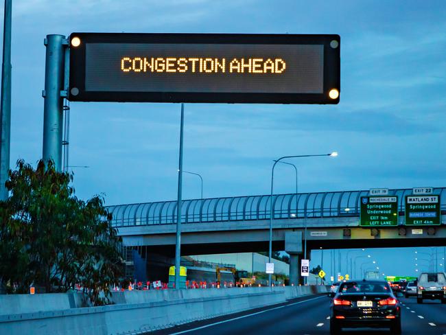 M1 Pacific Motorway traffic leaving Brisbane towards the Gold Coast.Picture: Nigel Hallett