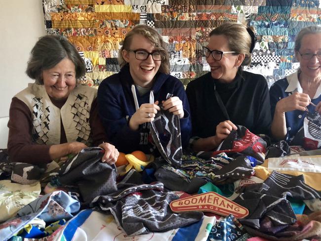 As part of #DoSomethingDay, Boomerang Bag volunteers sort through Borrow & Bring Back Bags for residents to use when grocery shopping and Reusable Fruit & Vege Bags for the Northern Beaches Council. Council will eventually distribute these bags out to community members to promote #PlasticFreeJuly.Boomerang Bags volunteers Helen Sherington,Rachel Henry, Robyn Shipton and Anne Treadwell.