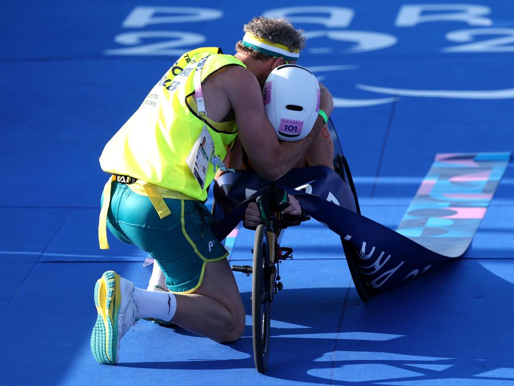 Lauren Parker of Team Australia overcame excruciating pain to win gold for her country in the para-triathlon event at the Paris Paralympics. Picture: Tasos Katopodis/Getty Images