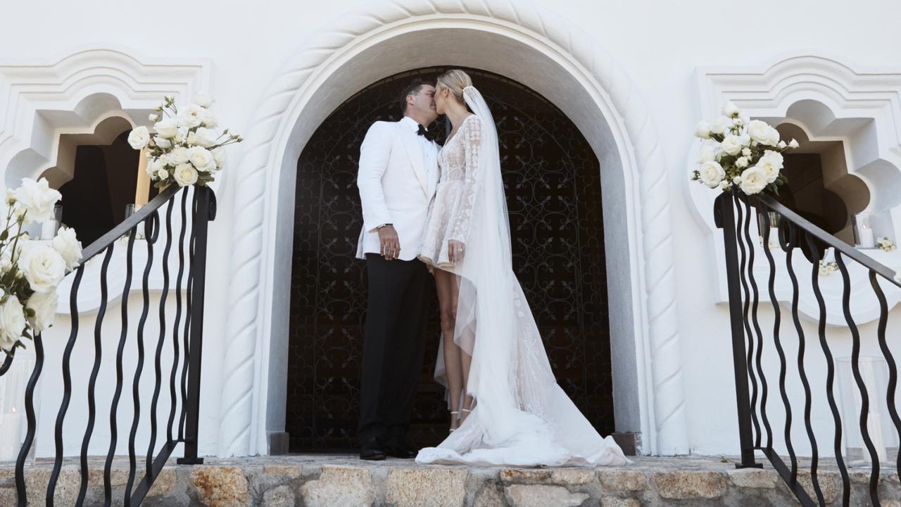 The newlyweds’ first kiss.