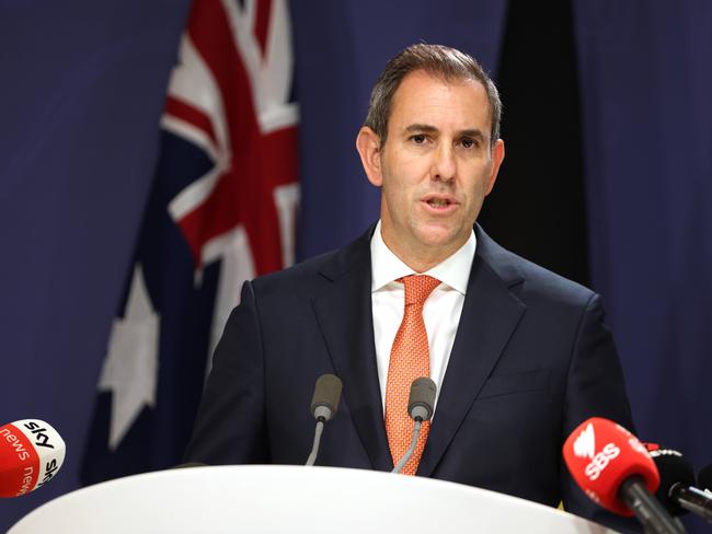 SYDNEY, AUSTRALIA - NewsWire Photos NOVEMBER 7, 2023: Treasurer Jim Chalmers addressing the media in regards to the Reserve Bank of Australia's interest rates rise decision.Picture: NCA NewsWire / Damian Shaw