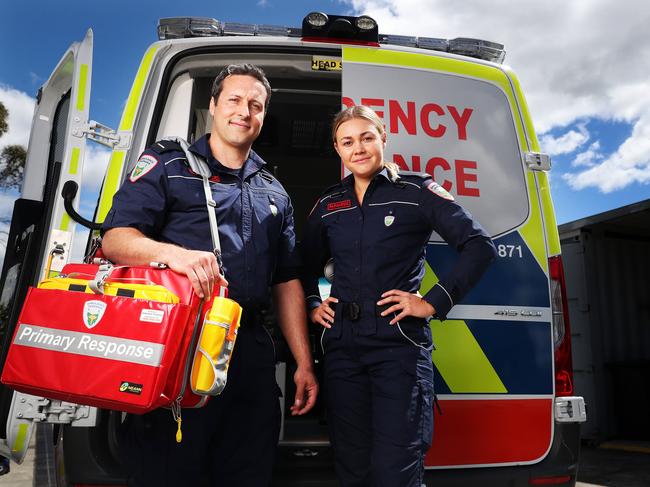 Graduate paramedics Sean Horton and Marli Oliver. Picture: Nikki Davis-Jones