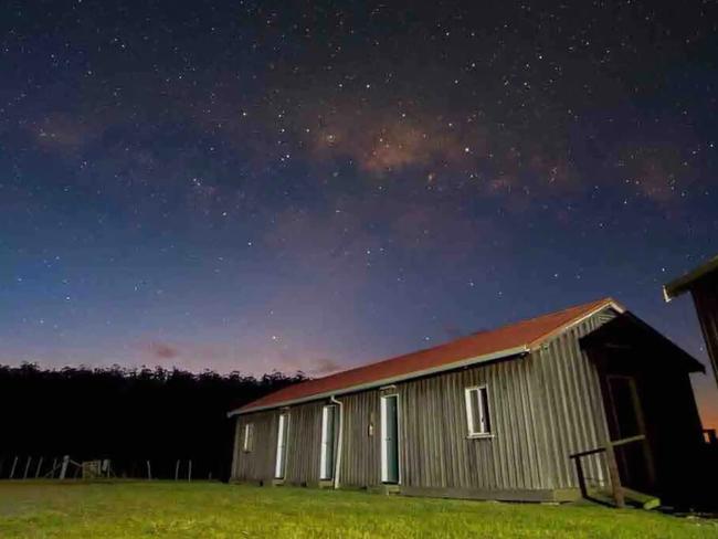 Fonthill Cabins, Lemont