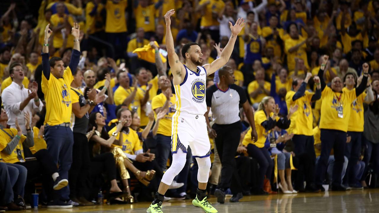 Curry made NBA history tonight.