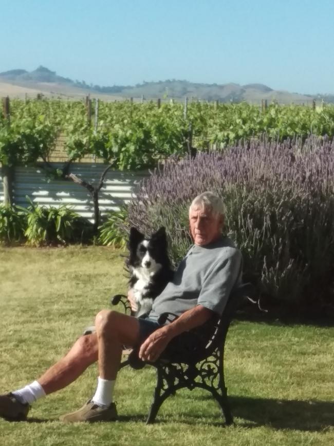 Norm O’Brien and his mate Border Collie Jose who is always with him whether at home or travelling. Picture: Supplied