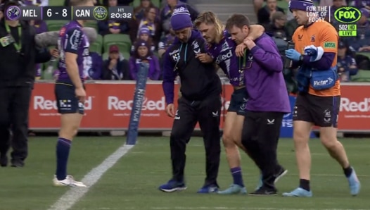 Ryan Papenhuyzen comes off injured.