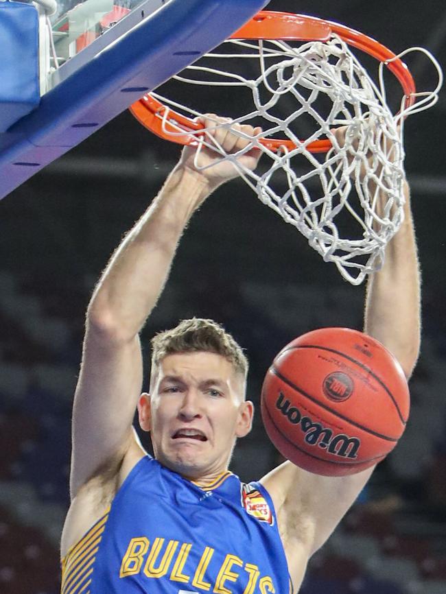 Will Magnay throws down a powerful dunk in Brisbane’s win over Cairns earlier this season.