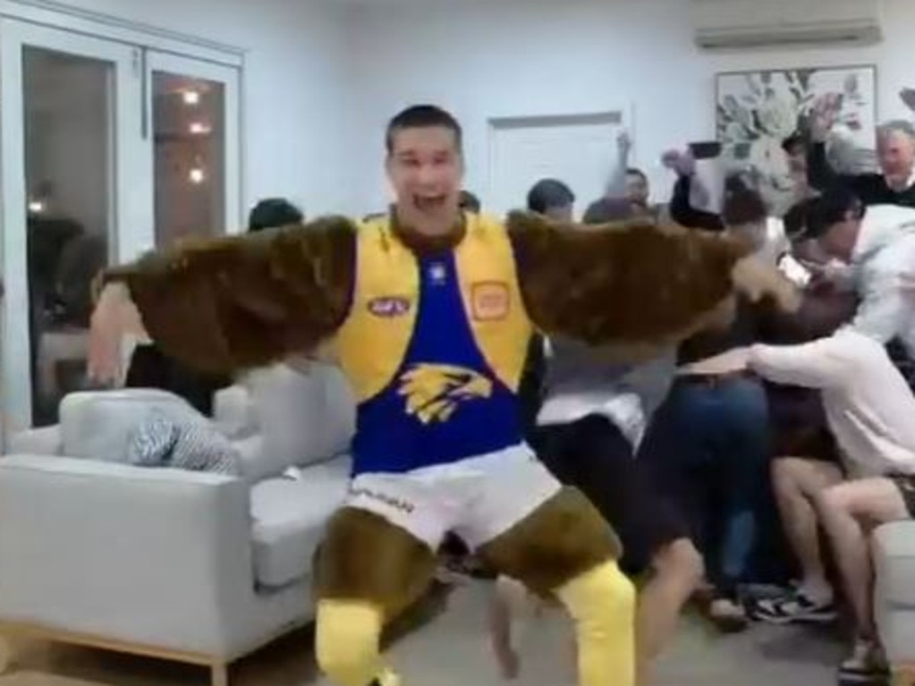 The viral moment of the AFL mid-seson draft