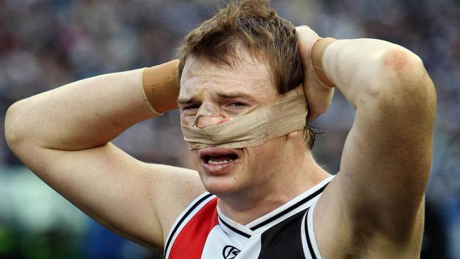 An emotional Goddard after the 2009 loss to Geelong.