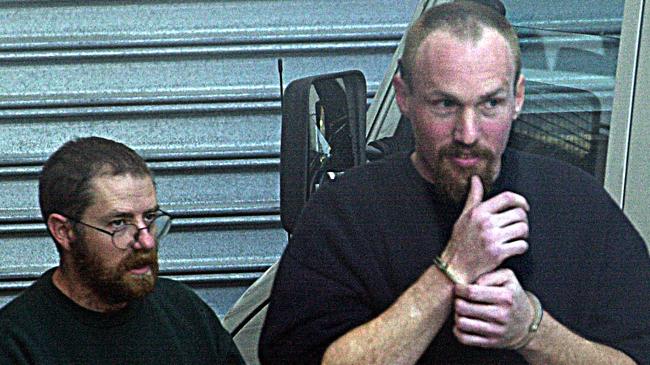 John Justin Bunting (L) and Robert Joe Wagner outsie an Adelaide courthouse, 29/06/01, both are accused in the Snowtown bodies-in-barrels case.