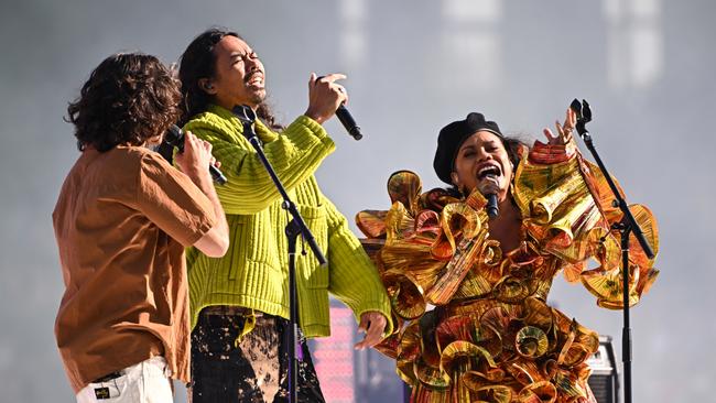 Temper Trap and Friends play at half time during the 2022 Toyota AFL Grand Final. Picture: Getty