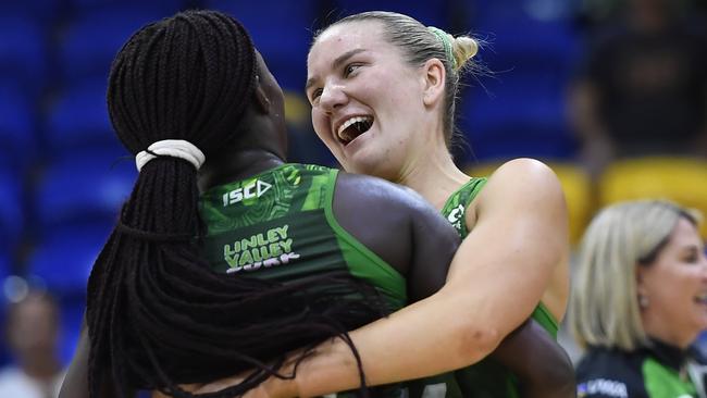 Courtney Bruce capped a stellar 2021 season with the Liz Ellis Diamond. Picture: Albert Perez/Getty Images