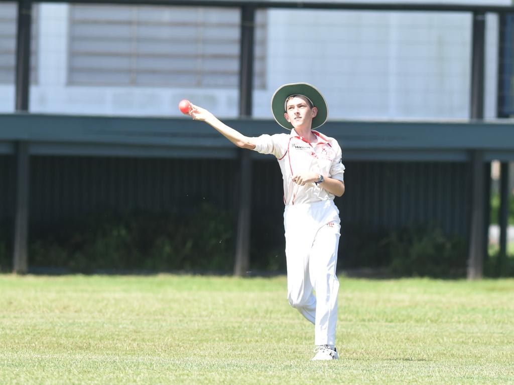 Jackson Fagan throws the ball.