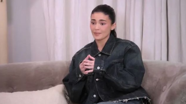 Kylie Jenner breaks down in the latest episode of The Kardashians.