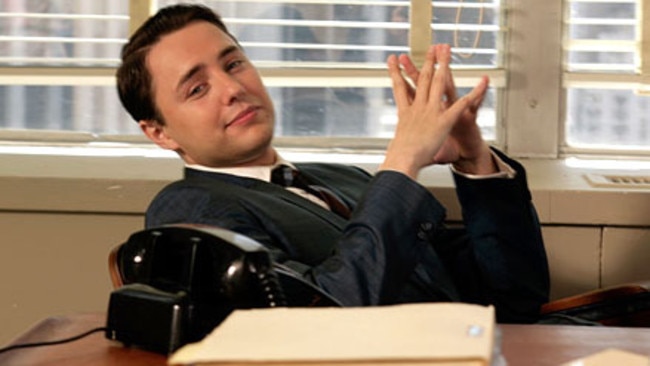 Pete Campbell, Mad Men character brags and lies to colleagues to get ahead. 24_benmathislily_lg.jpg