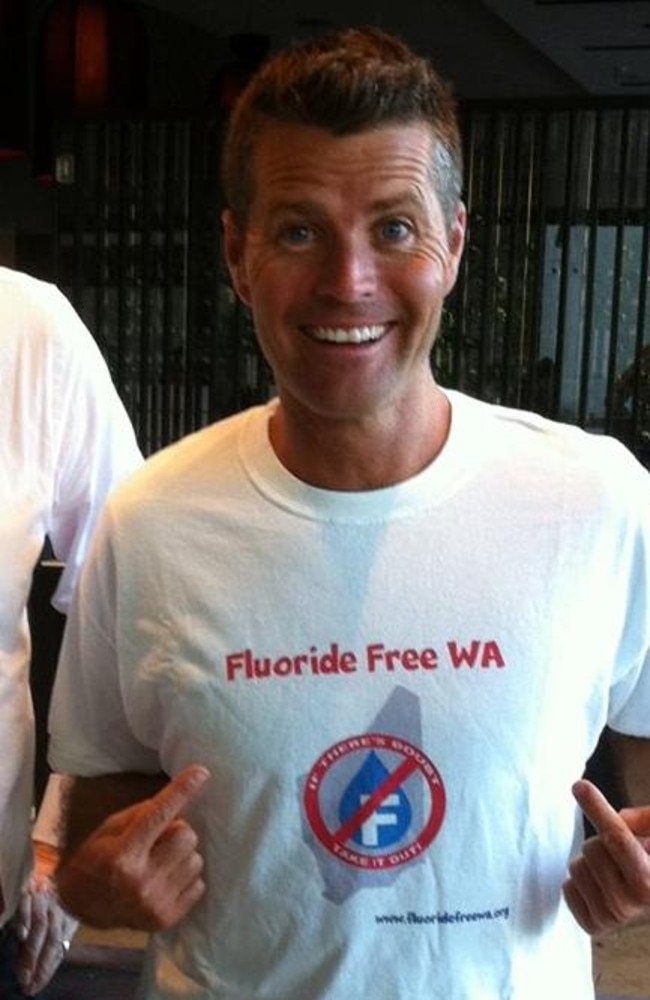 Pete Evans promoting an anti-fluoride group in WA.
