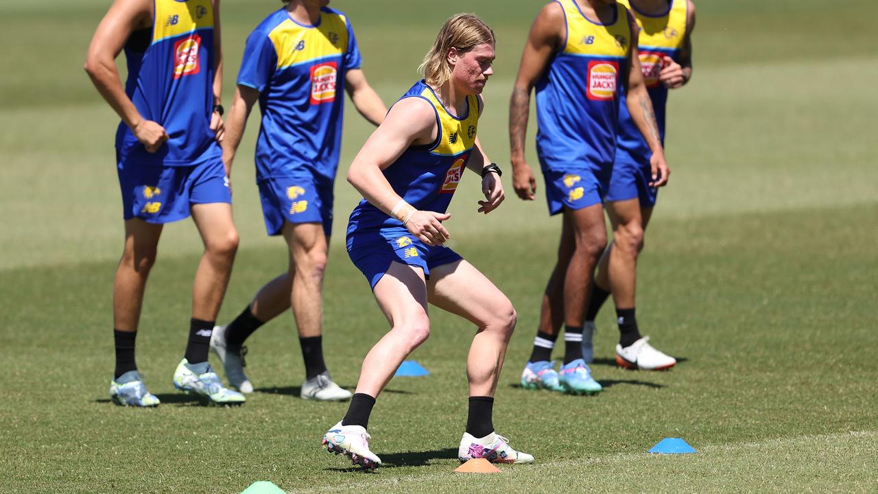 PERTH, AUSTRALIA - NOVEMBER 11: Harley Reid of the Eagles runs thru a drill during a West Coast Eagles AFL training session at Mineral Resources Park on November 11, 2024 in Perth, Australia. (Photo by Paul Kane/Getty Images)