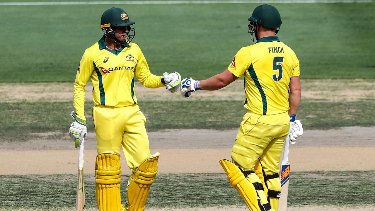 Pakistan coach Mickey Arthur has declared Australia will be a threat at the World Cup. 