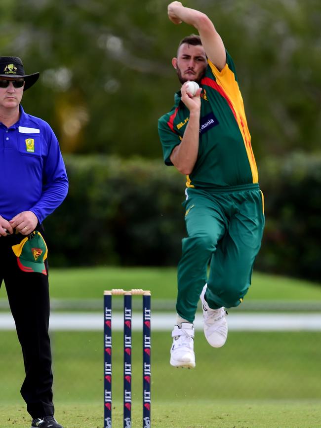 Aaron Summers at full flight for Tasmania. Picture: Evan Morgan