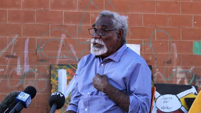 Warlpiri Elder Ned Hargraves in Yuendumu during a visit from the inquest into the death of Kumanjayi Walker. Picture: Jason Walls