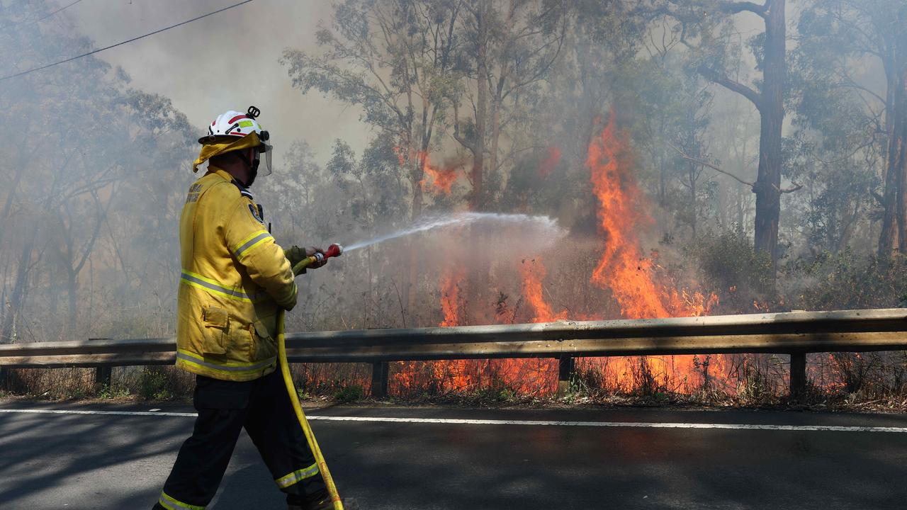 Total fire ban as heatwave hits Newcastle and the Hunter: temps to