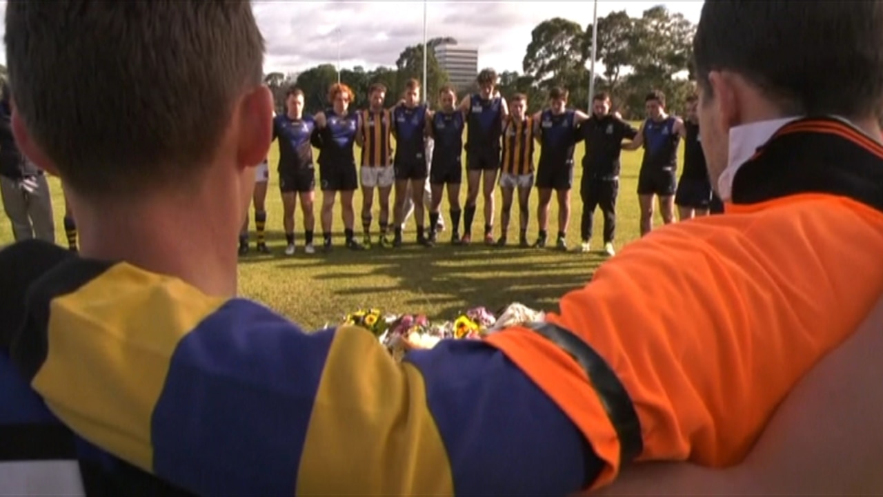 Footballers pay tribute to comedian found dead in a Melbourne soccer field