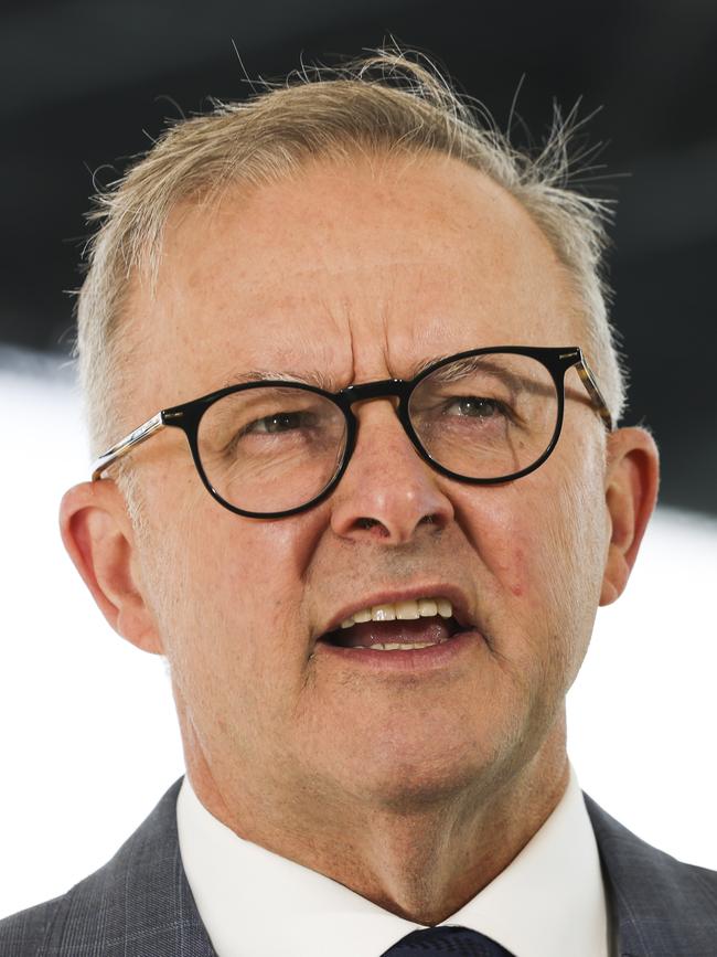 Anthony Albanese has closed in on Scott Morrison. Picture: NCA NewsWire/Dylan Robinson