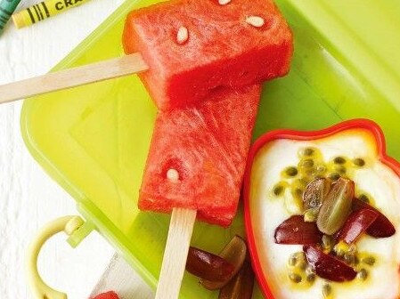 Watermelon popsicles with yoghurt.