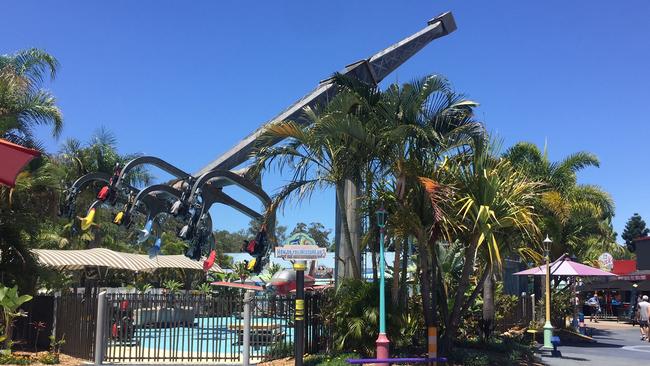 Dreamworld continues to attract crowds Picture: Natalie Wolfe